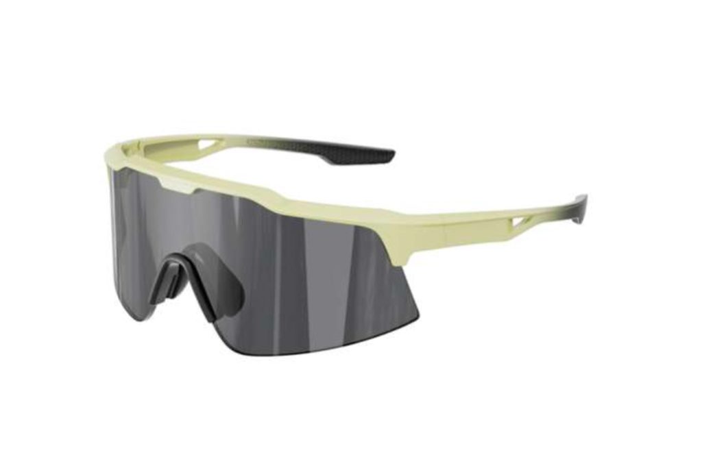 Sports one piece side