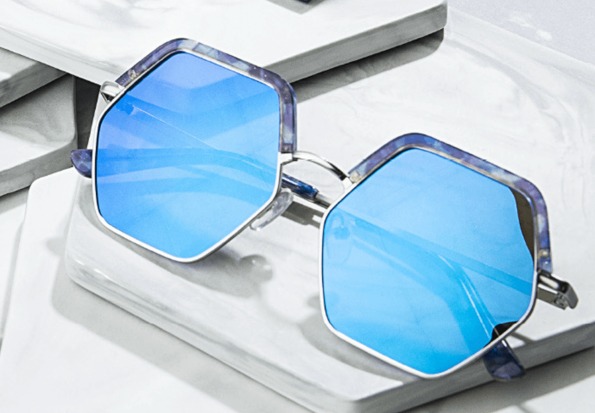 Octangular frame design