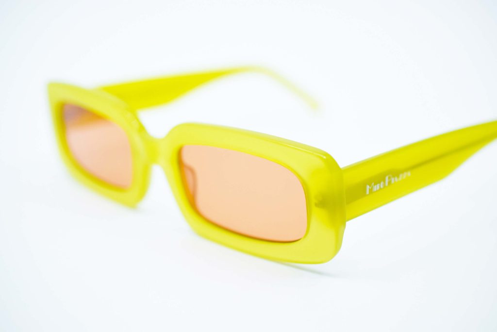 Y2k light lens colour